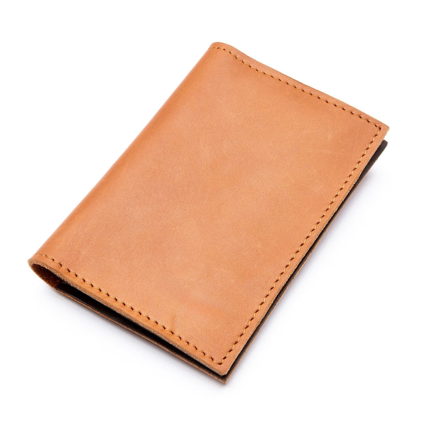 the front of the miina viajero in caramel