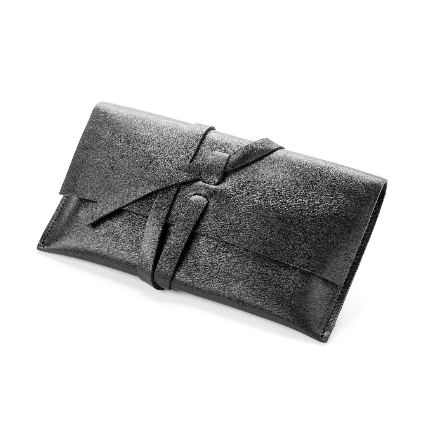 The Miina sandra leather bag in black. showing the front bag.