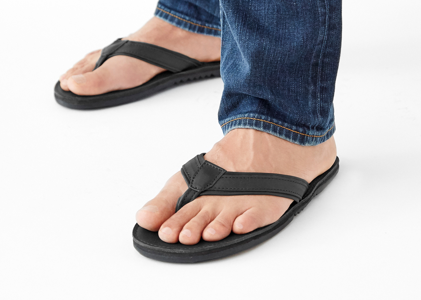 Men wearing the Miina padre. showing how it fits.