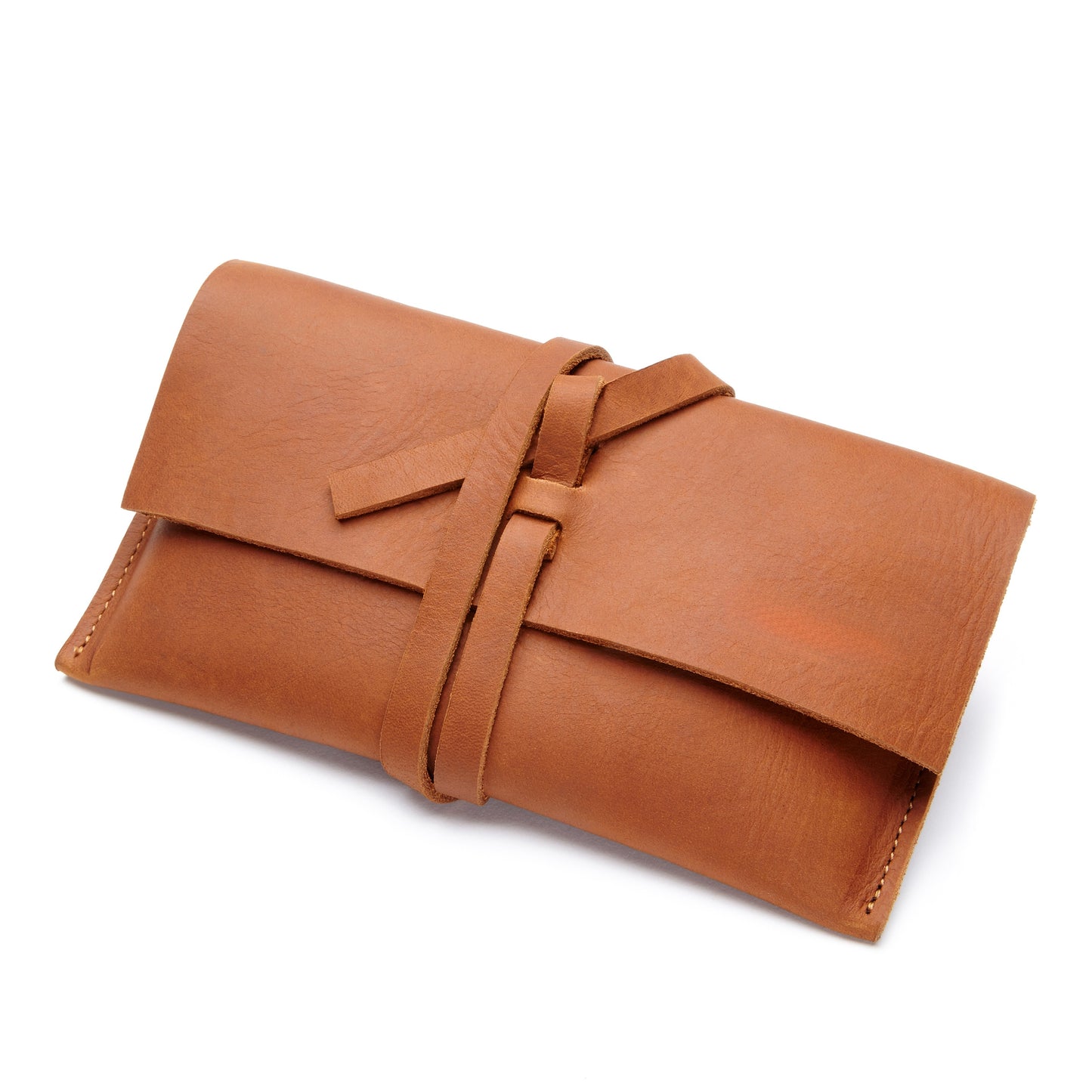 The Miina Sandra leather bag in caramel. showing the front of the bag.