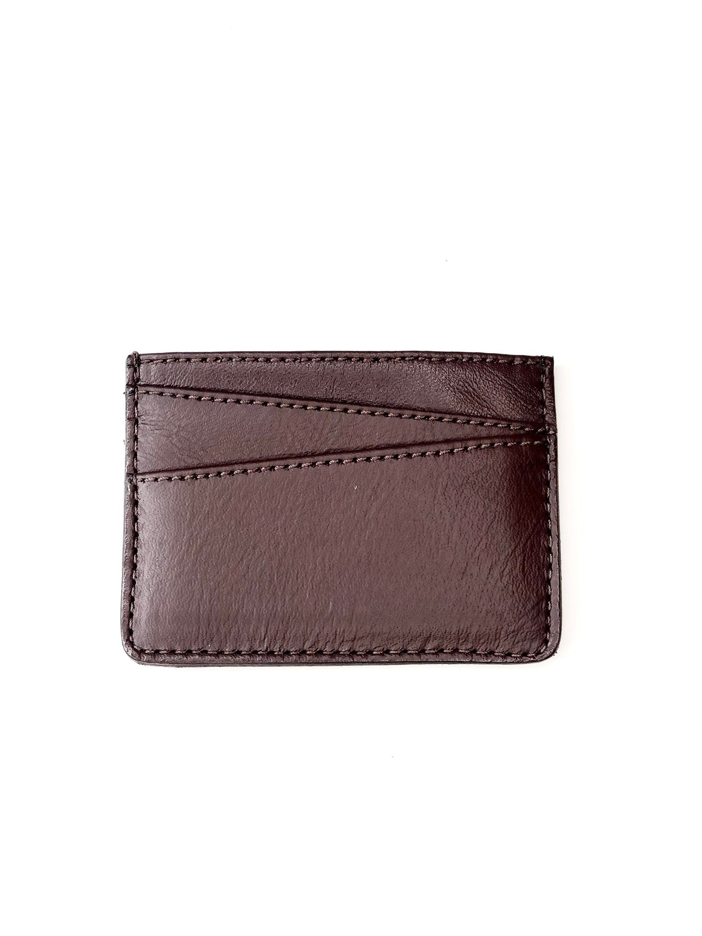 The Miina voyageur Eco-friendly card holder made with sustainably sourced materials, featuring a minimalist design and durable craftsmanship.